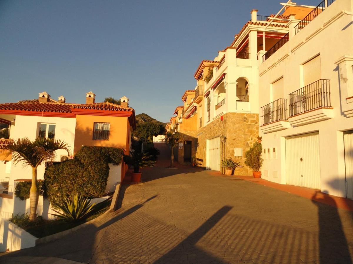 Spacious Family Villa Aljamar 8A 内尔哈 外观 照片