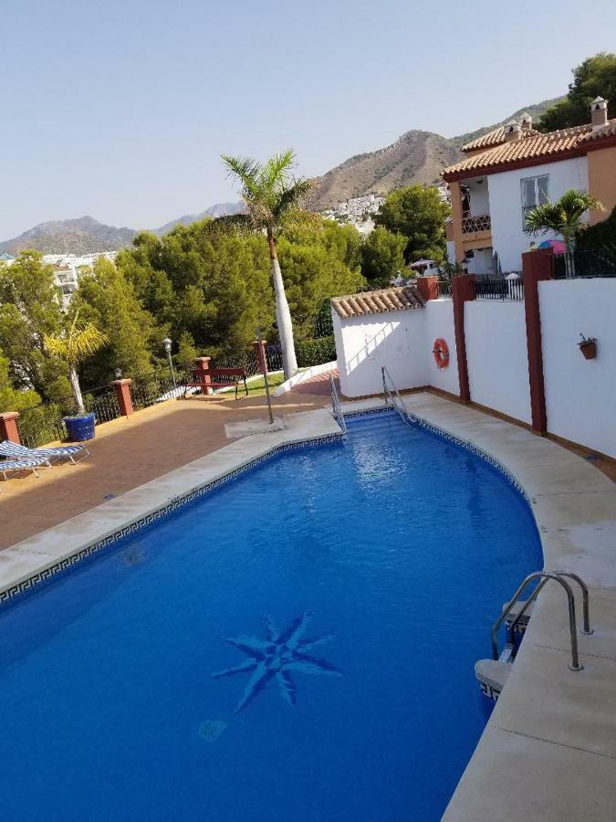 Spacious Family Villa Aljamar 8A 内尔哈 外观 照片